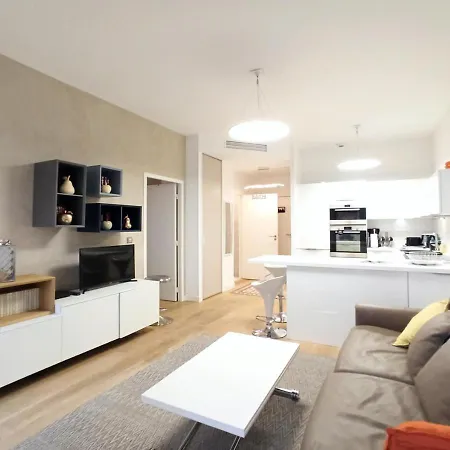 Viva Riviera - Modern Brand New 1 Bedroom Palais Foch *